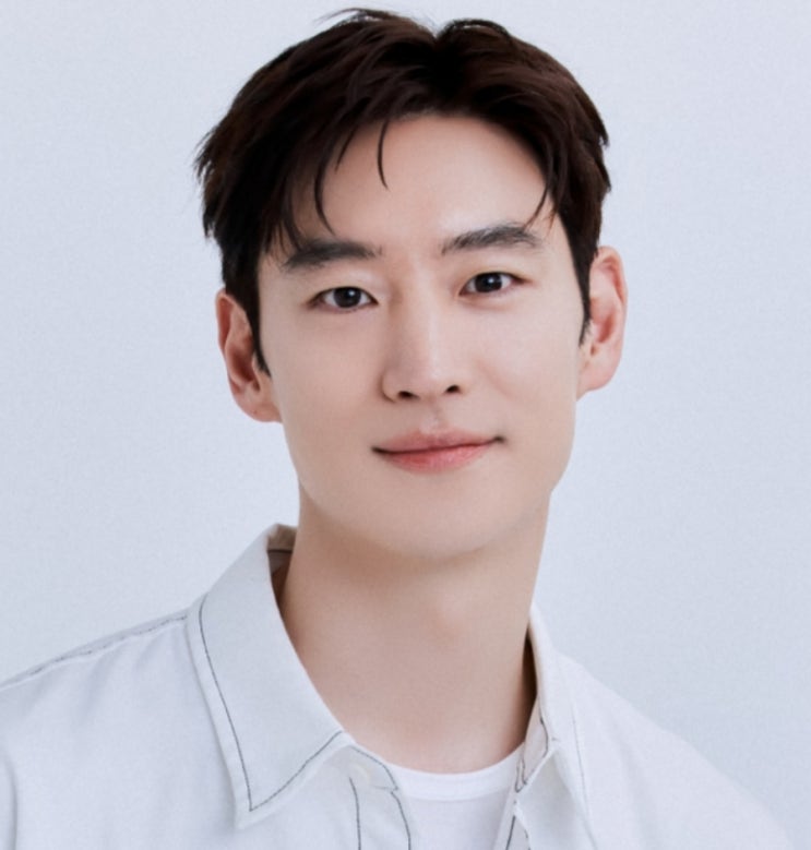 <연예가핫이슈> '계속되는 선행' 이제훈, 서울아산병원에 1억 기부 <연예가핫이슈> '계속되는 선행' 이제훈, 서울아산병원에 1억 기부