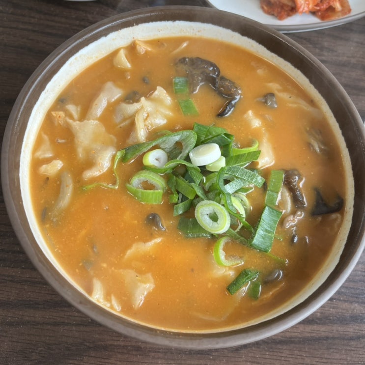  의정부 금오동 맛집 / 맛있는 짬뽕수제비를 먹고싶다면 '밀타작' 추천