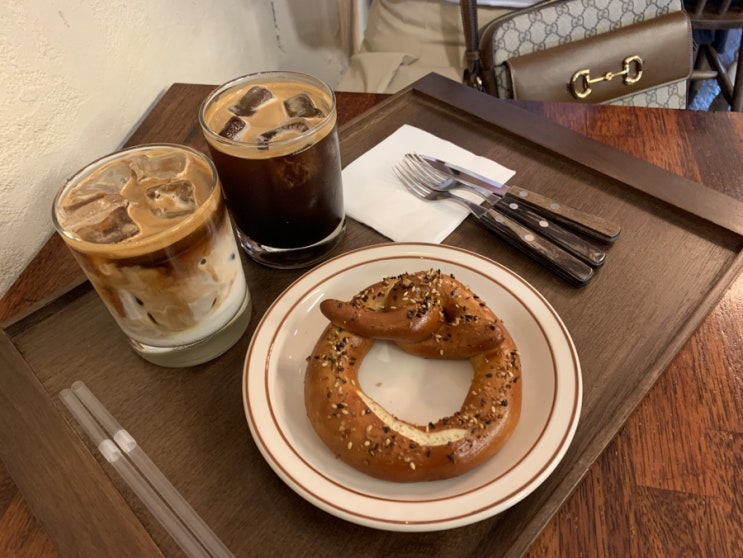  울산 삼산동 프레즐리 Pretzely 디저트 카페 간단 리뷰