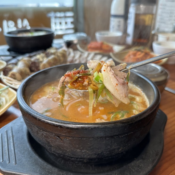  강남 맛집 신년회 보낸 후 해장 얼큰하게 한 대청역 순대국집 신의주찹쌀순대