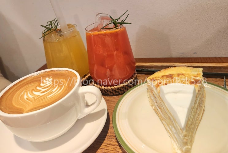  온천천, 케이크가 맛있는 카페 '르쎄' (Lessai) 솔직 후기