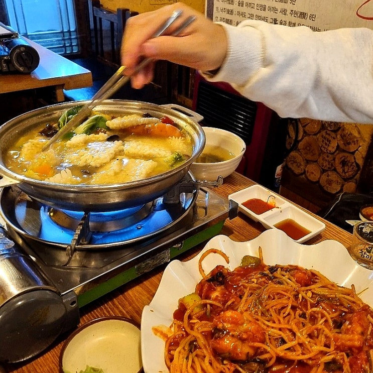  양재역술집 근이네 조개전골 아구찜도 맛있는 옛날 포차