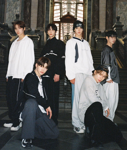 <b>세븐틴 동생</b> <b>투어스</b> 글로벌 데뷔쇼 연다