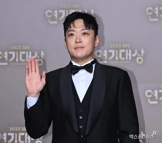 <b>정순원 부친상</b>…"늦기 전 父 자랑거리" 최근 <b>수상 소감</b> '먹먹'