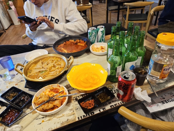  이 좋은것을 왜 돈까짓것과 바꾸죠