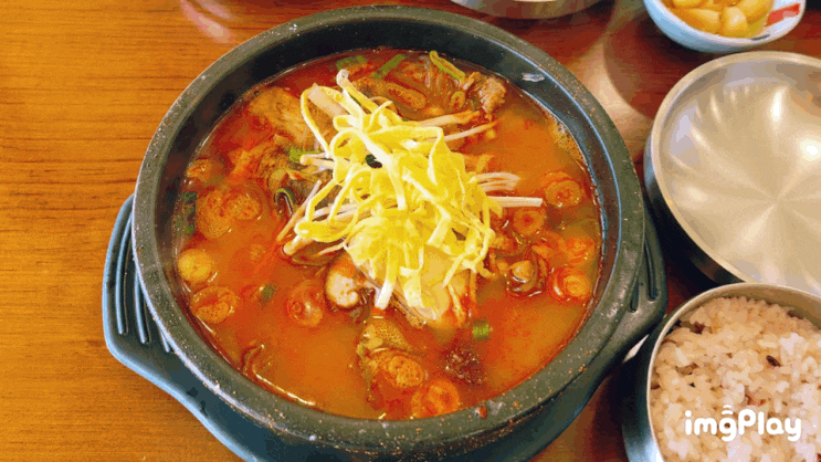  한옥식당의 멋스러움을 느낄 수 있는 원주 갈비탕 맛집 "대동면옥"