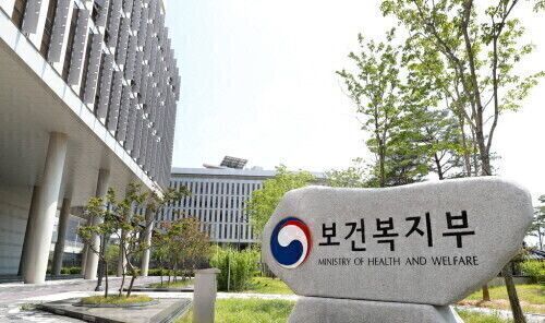 장애인연금 올해부터 최대 42만원 받는다…부가급여 11년 만에 인상 장애인연금 올해부터 최대 42만원 받는다…부가급여 11년 만에 인상