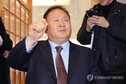 '<b>민주</b> 탈당' <b>이상민</b>, 與 입당키로…현 지역구 대전 유성을 출마