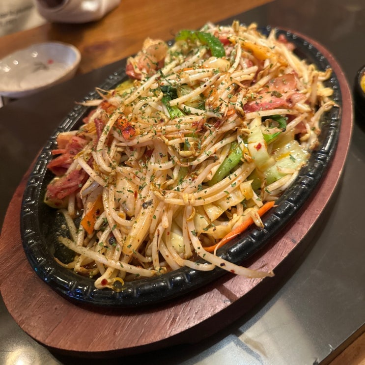  신촌역 경의선숲길 술집 이자카야 도모다찌