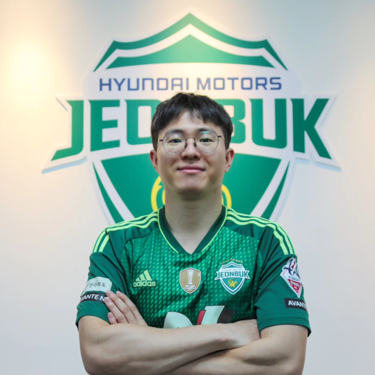 FA 권창훈, 전북 이적 논란: 팬들 격렬한 비판 이유 FA 권창훈, 전북 이적 논란: 팬들 격렬한 비판 이유