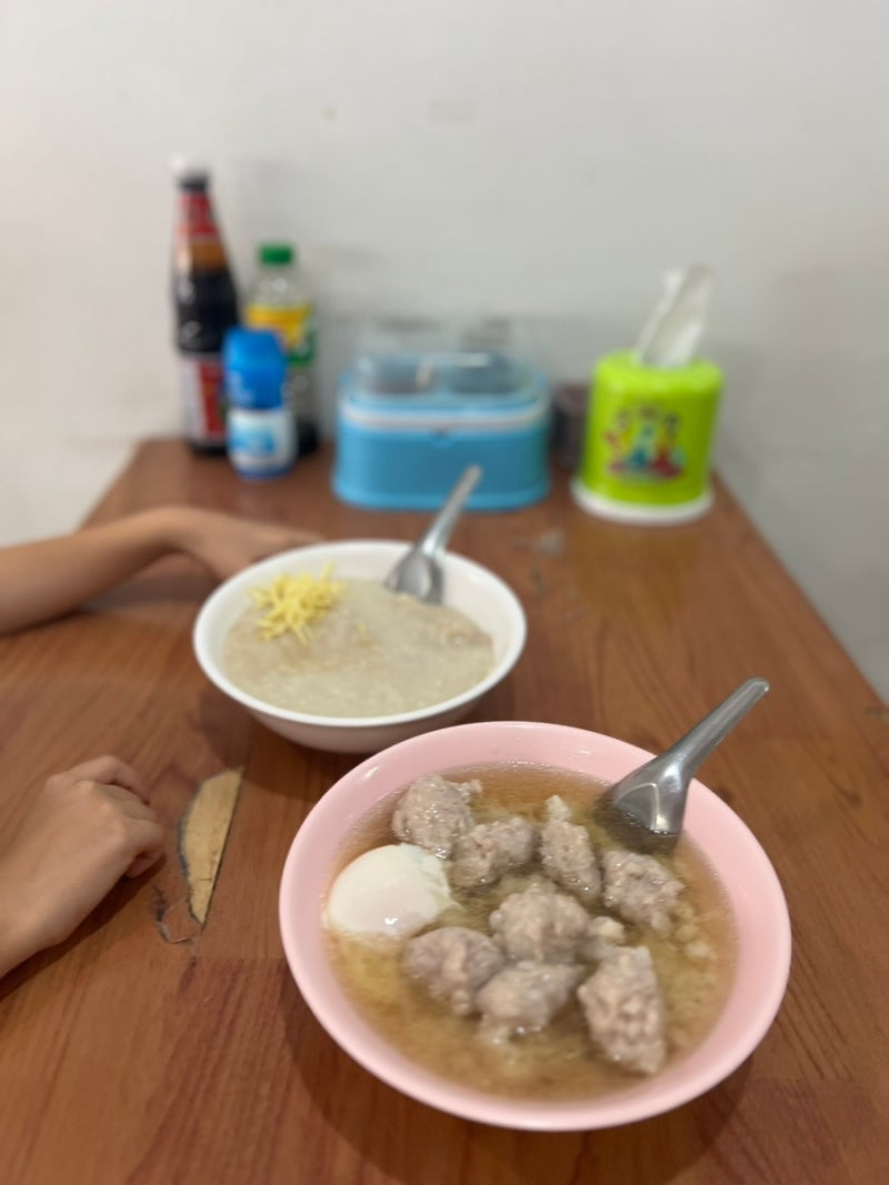 태국 치앙마이 여행 산티탐지역 죽맛집 , 산티탐 오거리 맛집