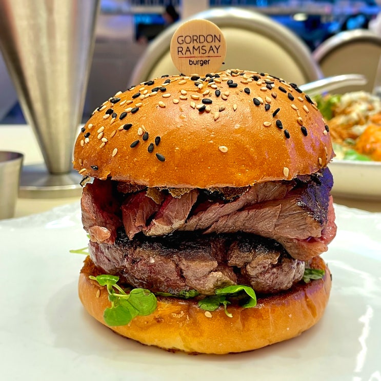 잠실 롯데월드몰 맛집 고든램지버거 1966버거 수제버거 후기 잠실 롯데월드몰 맛집 고든램지버거 1966버거 수제버거 후기