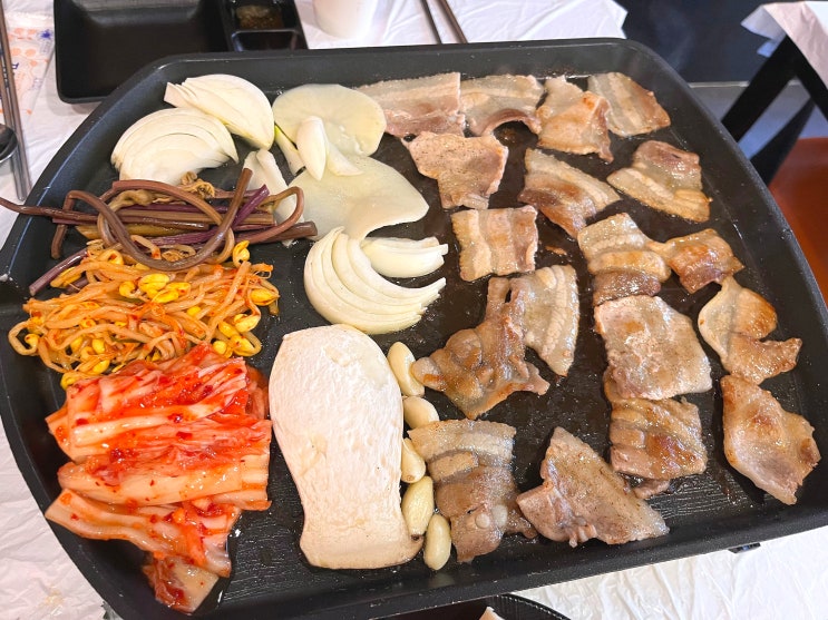  [경기/장곡동] 오늘은 냉삼 '프리미엄 듀록 돈육'의 특별한 향과 맛의 매력에 빠져보세요!