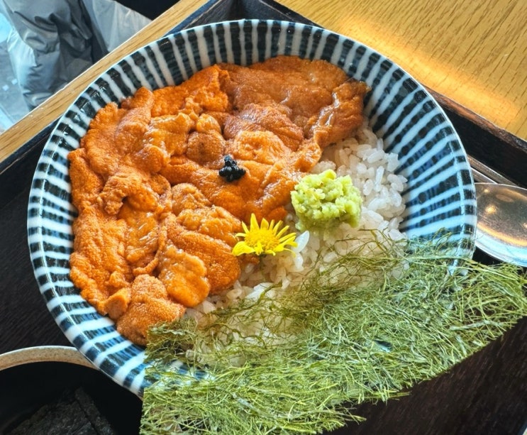  제주 현지인 맛집 우니담_성게 전복 옥돔 한상차림