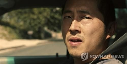 한국계 감독·배우 '성난 <b>사람들</b>', 美<b>골든글로브 3관왕</b>(종합)