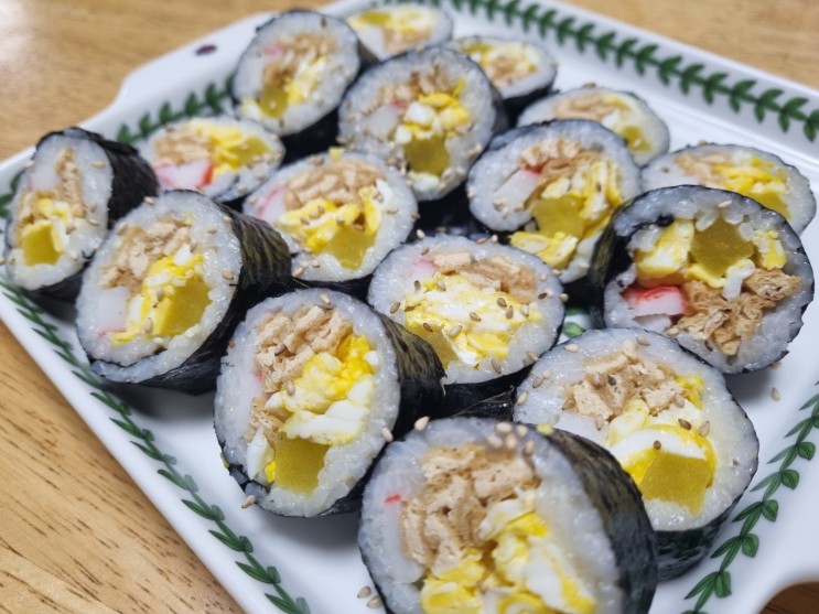 유부김밥 만들어 먹기 유부초밥 속 재료만 활용해 김밥 만들어보기