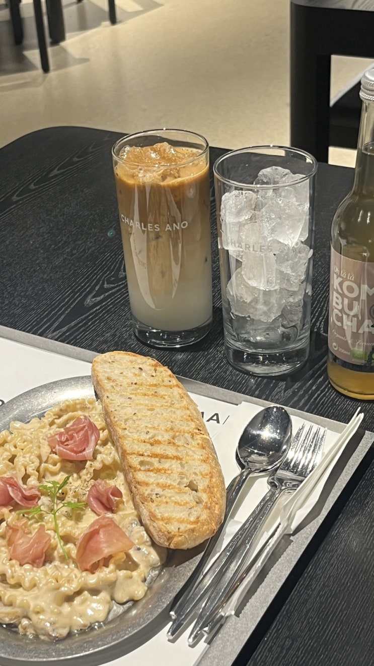  경산대형카페 찰스아노 ㅣ브런치가 너무 맛있는 카페 (저녁에도 이용가능 c) c
