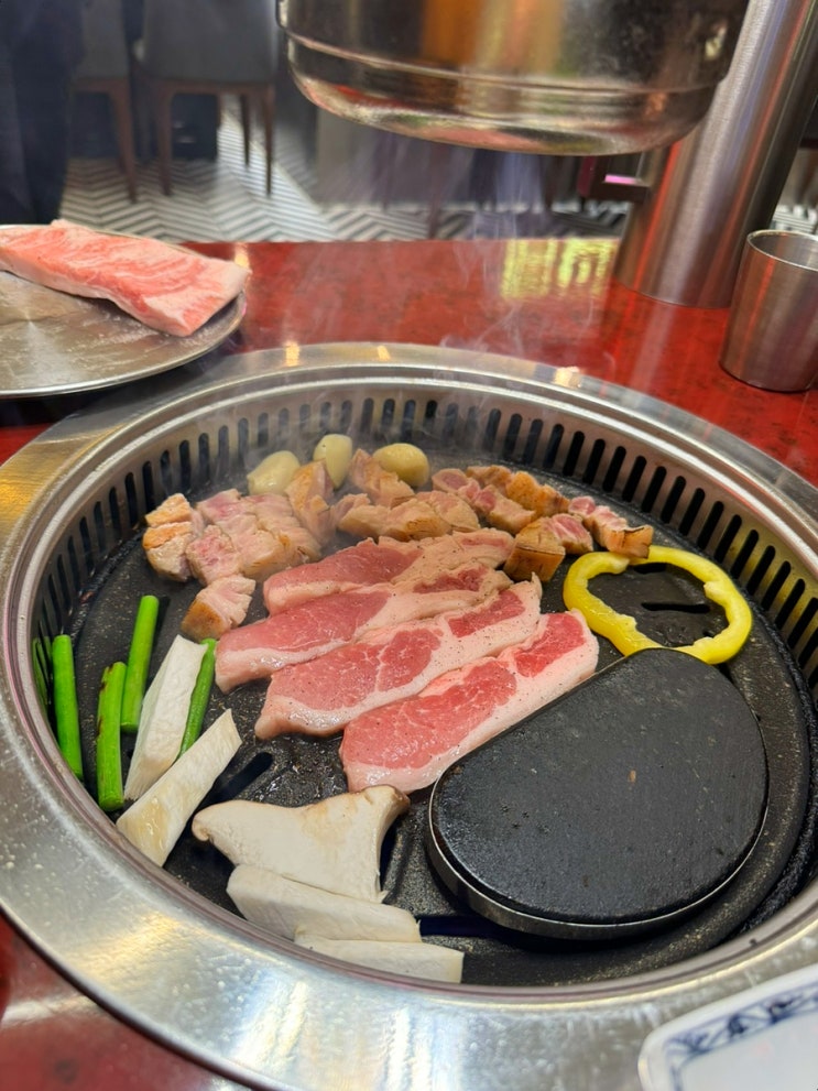  청주 율량동 명작 : 구워주는 고깃집 김치찌개 짱맛집