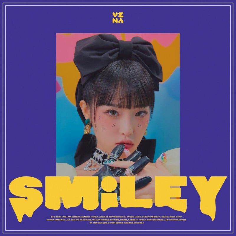 YENA(최예나)의 SMILEY(스마일리) (Feat. 비비) - 행복 에너지 가득한 긍정적인 댄스 노래