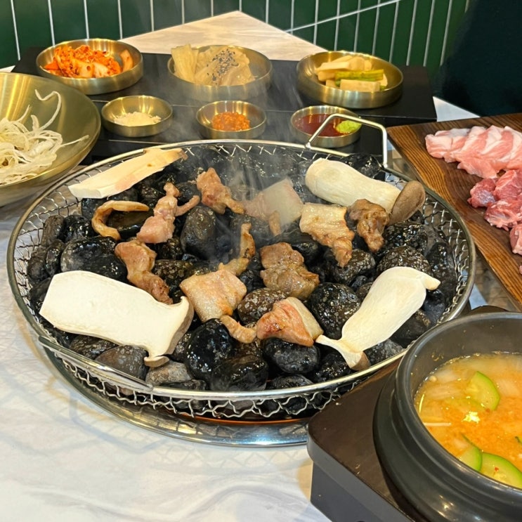 서초 교대역 돼지고기 맛집 대경집