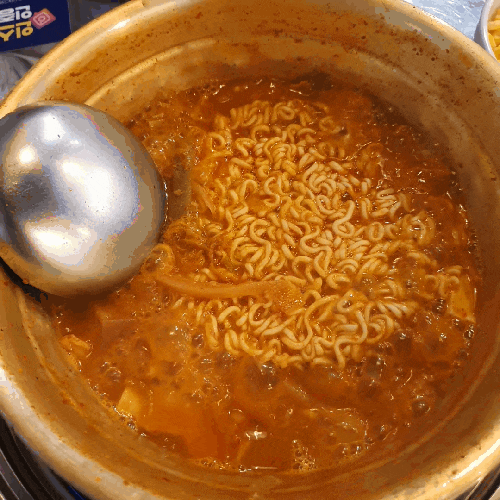  사당역 김치찌개 맛집 삼산회관