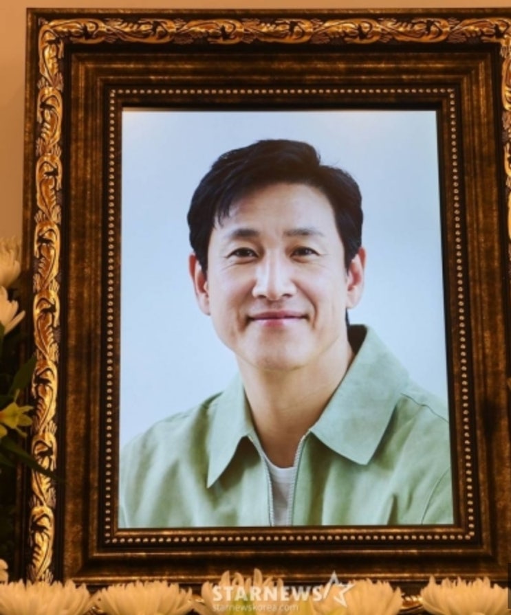 <b>봉준호</b>·<b>윤종신</b>, 12일 성명 낸다..'故이선균 사망' <b>진상규명</b> 촉구