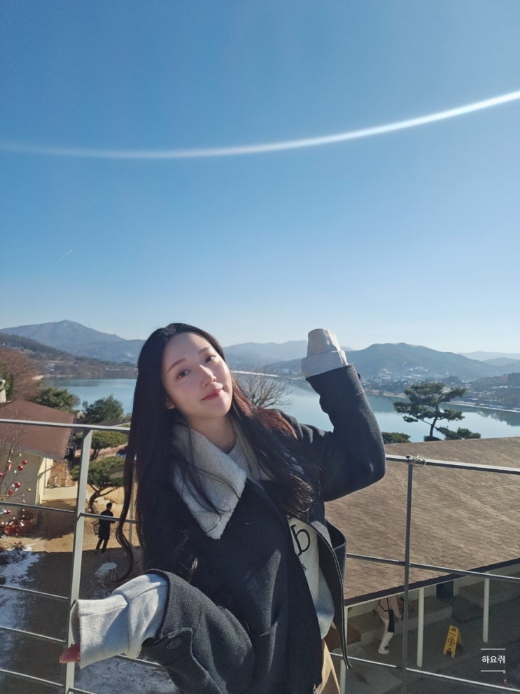  양평 대형카페 남한강 리버뷰 디저트 맛집 구벼울