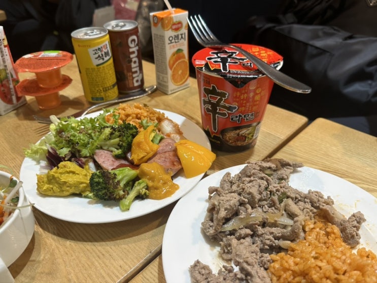  김해공항 맛집 스카이허브라운지_02 음식 종류와 맛 후기