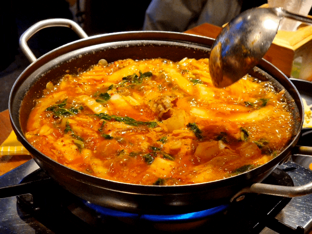  대성식당 - 밥과 술을 부르는 낙곱새 종로 세운상가 맛집