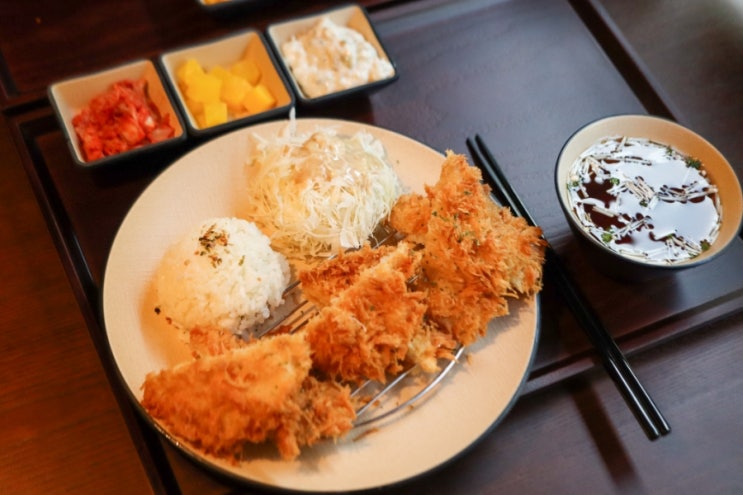  교대역 점심 맛집 돈까스와 규동으로 해결!