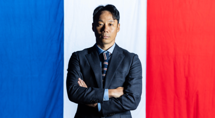 수원삼성, 염기훈 감독 선임 - 팬들의 기대와 우려 속에 K리그1 승격 도전 수원삼성, 염기훈 감독 선임 - 팬들의 기대와 우려 속에 K리그1 승격 도전