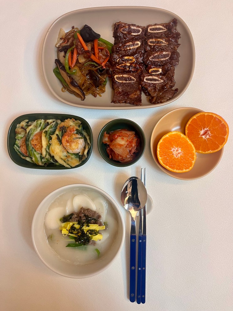  승현 Daily. 우당탕탕 사골 넣은 새해 떡국 만들기