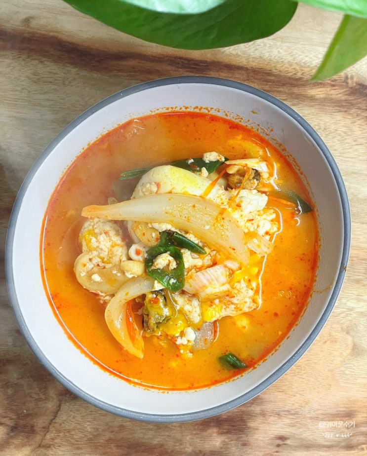  순두부찌개끓이기 해물 순두부찌개 끓이는법 양념 없이 간단한 레시피 순두부찌개만드는법