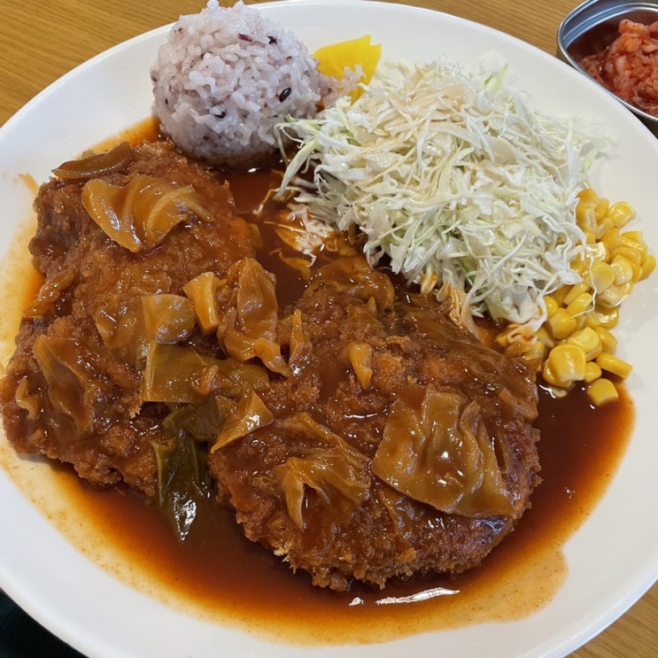  [대구 범어동]법원 근처 돈까스 맛집 ‘바비네카페’