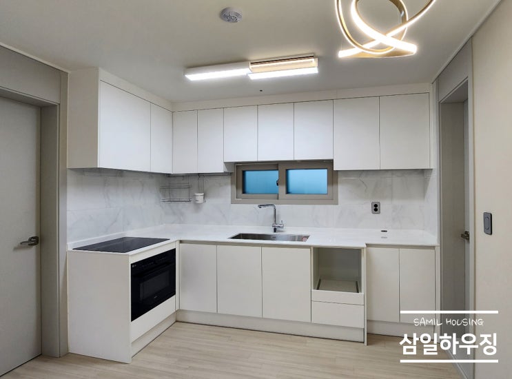  순백색 알뜰 구성 싱크대, 망우동 신축빌라