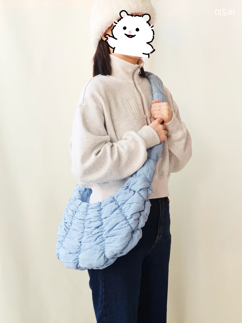 코스 리플 크로스바디백 크로아상백 라이트블루 구입 후기 : 네이버 블로그