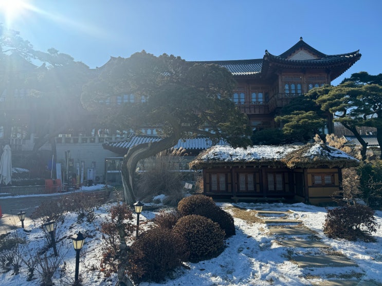  규모 큰 화성 한옥 베이커리 카페 혜경궁 베이커리