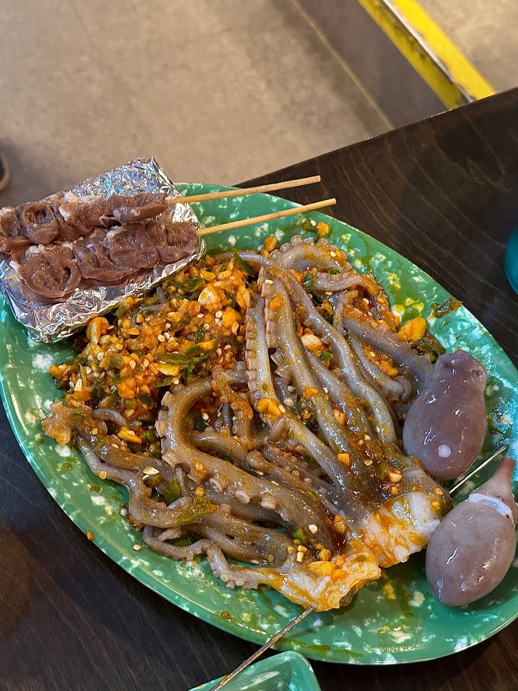  부산 하단 해산물 맛집: 삼바리 산낙지 숯불구이 후기