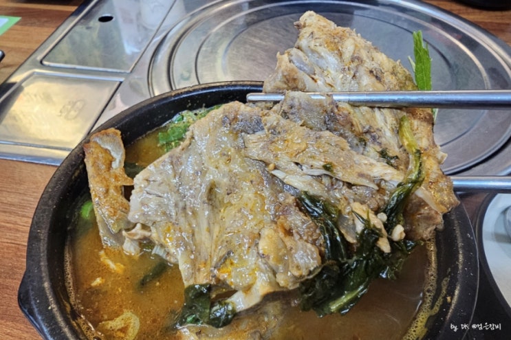  문정동 국밥 뼈해장국이 맛좋은 무청감자탕