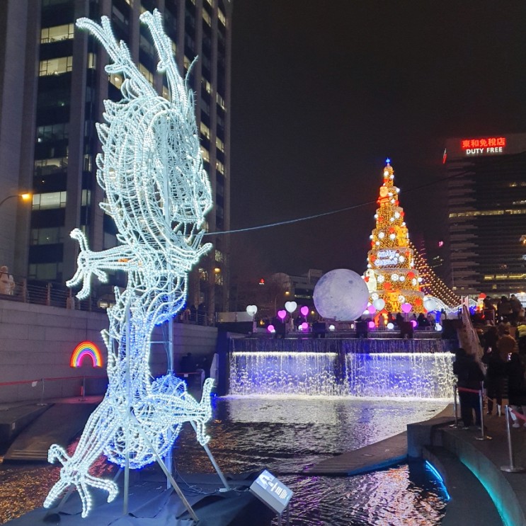 겨울 아이와 나들이 :: 청계천 광화문 빛초롱축제 & 광화문광장 마켓 & 서울라이트