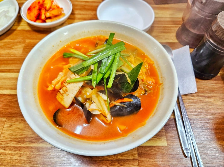 부산 양정 중국집 중화반점 짬뽕 짬뽕밥 간짜장 주문 가성비 중식당 부산 양정 중국집 중화반점 짬뽕 짬뽕밥 간짜장 주문 가성비 중식당