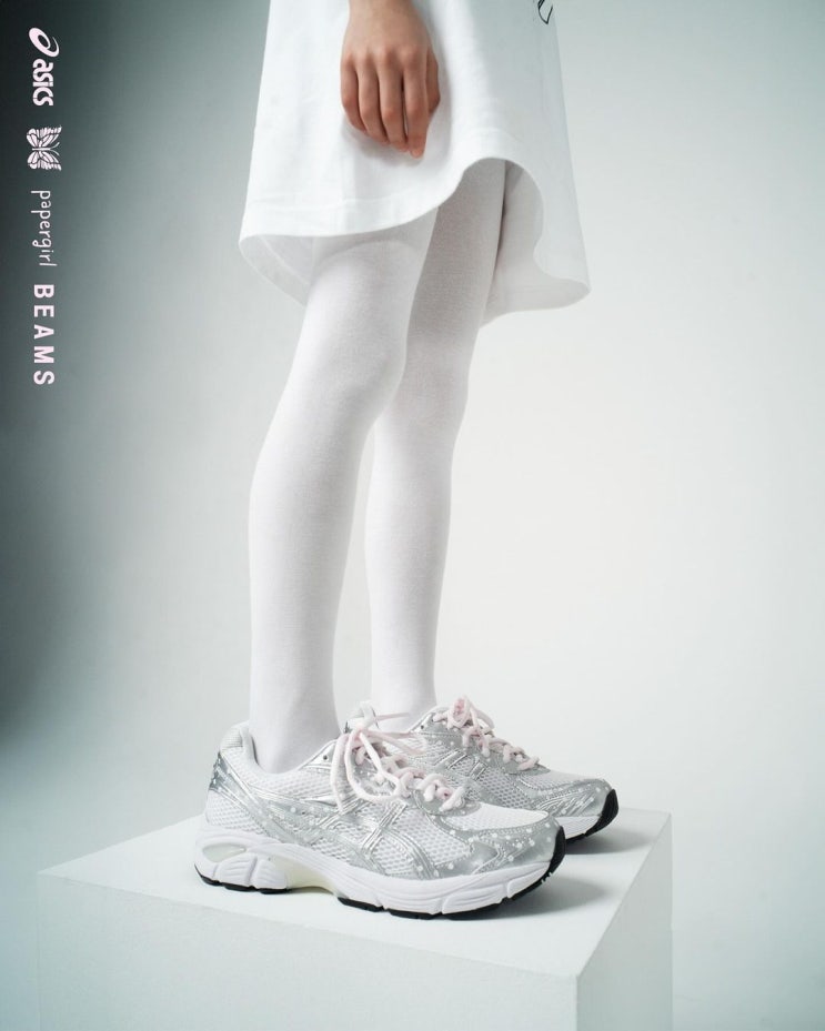 아식스 x 빔즈 x 페이퍼보이 x 니들즈 익스클루시브 컬렉션 1월 13일 발매 아식스 x 빔즈 x 페이퍼보이 x 니들즈 익스클루시브 컬렉션 1월 13일 발매