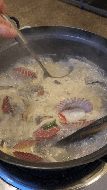  대부도맛집 모둠 조개 칼국수 맛집은 디비비 DBB 칼국수!