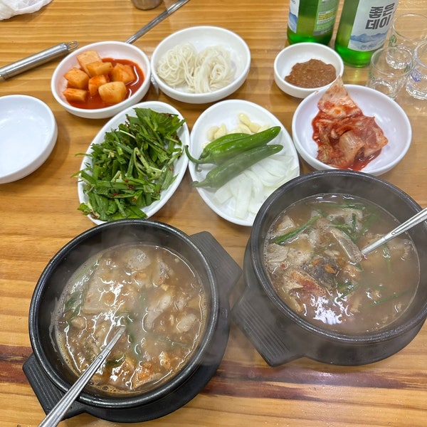  부산 동구 돼지국밥과 순대국밥이 맛있는 장원돼지국밥
