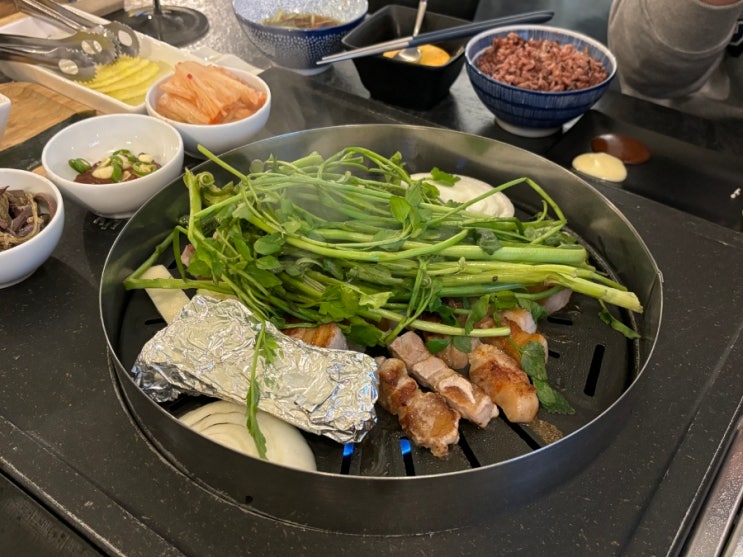  종각 삼겹살 돈두롤 죽마고돈 돼지고기 오마카세 맛집 종각역 데이트 소개팅 장소 추천