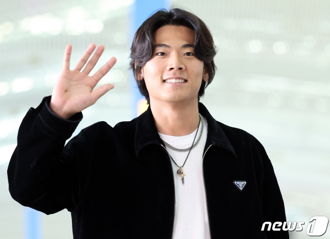 [스크랩] 이정후+<b>고우석</b>의 동반 美 진출…풀타임 2년차 <b>배지환</b>... 