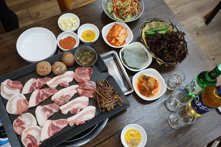 시흥동 고기집 <b>제주산</b> 뒷고기 전문점 <b>제주</b>돈돈