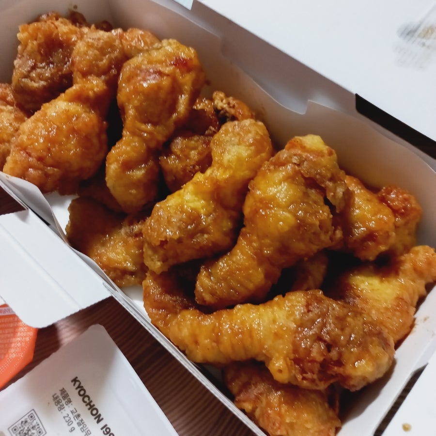 교촌치킨 농성1호점 사진 6