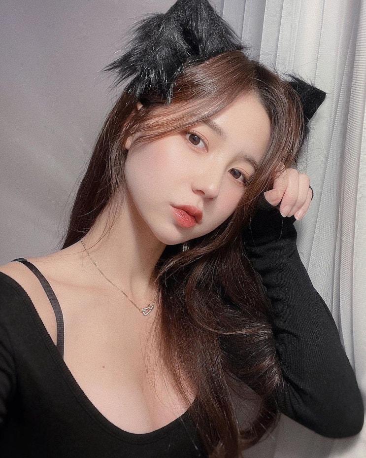 '팬클럽 회장과 결혼' BJ 화정, 모낭염 이후 잠적 왜?..."그냥 안 했다" '팬클럽 회장과 결혼' BJ 화정, 모낭염 이후 잠적 왜?..."그냥 안 했다"