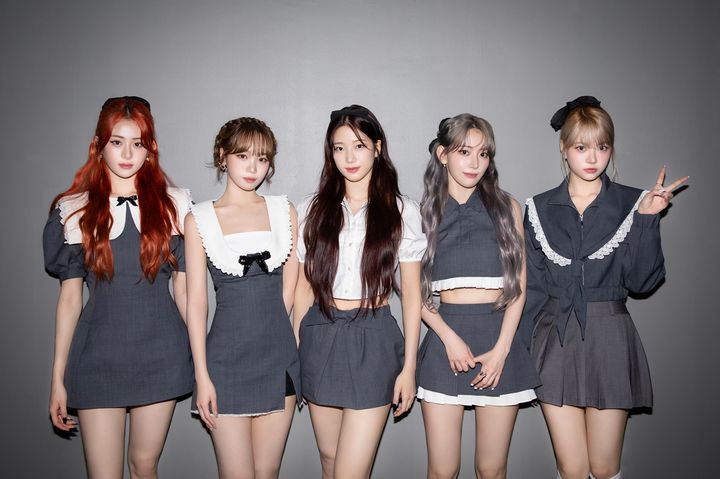 <b>르세라핌</b>, <b>써클차트</b> 월간 디지털·스트리밍 1위